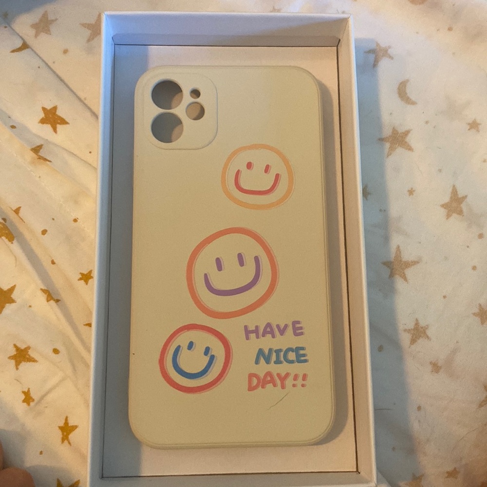 IPhone 11 smiley face case